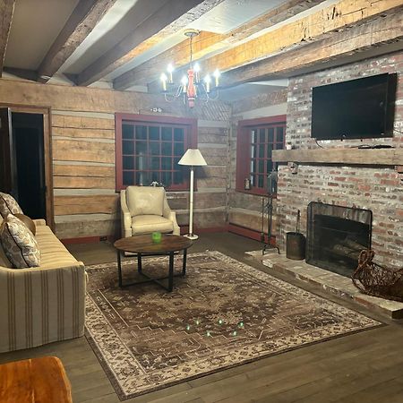Farmhouse Cabin Ашленд Екстериор снимка