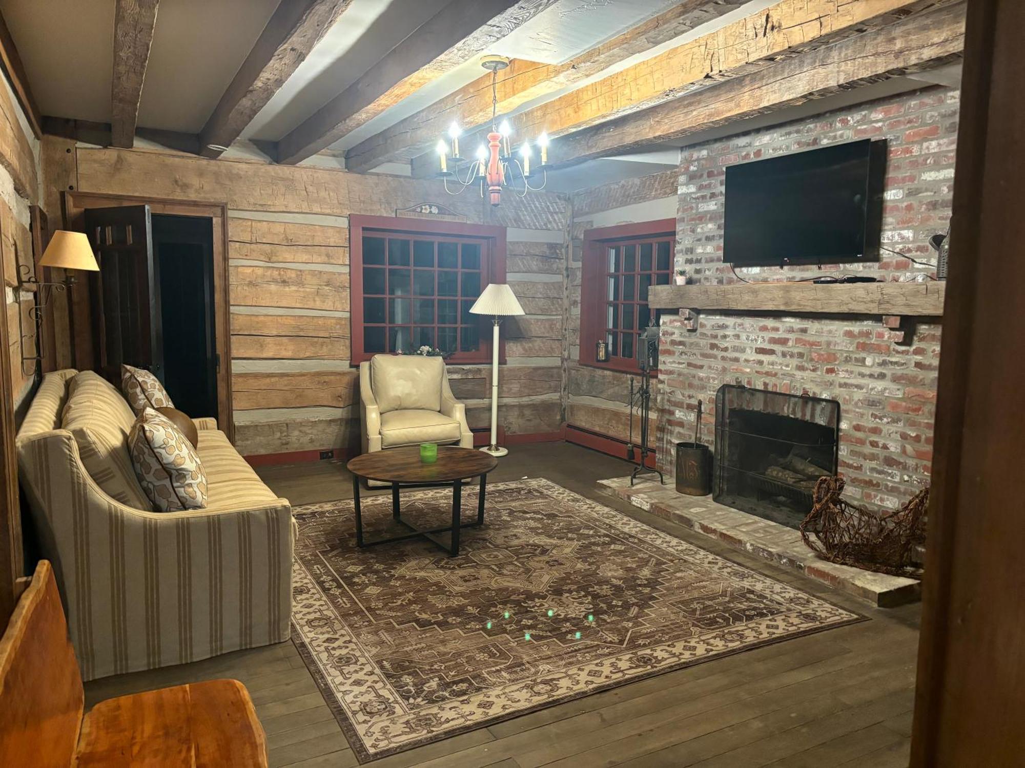 Farmhouse Cabin Ашленд Екстериор снимка